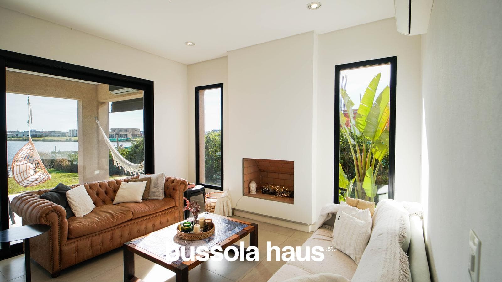House for Sale by the Lagoon in Naudir