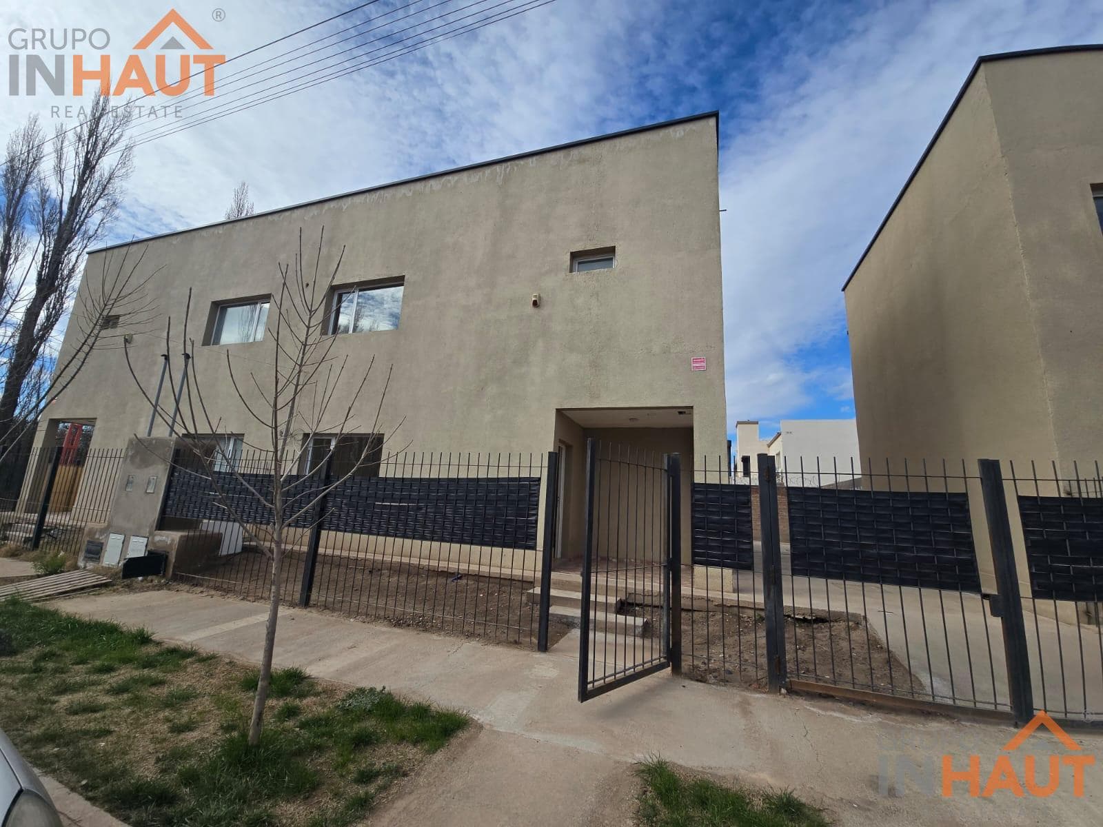 PH for sale in Ayres del Valle