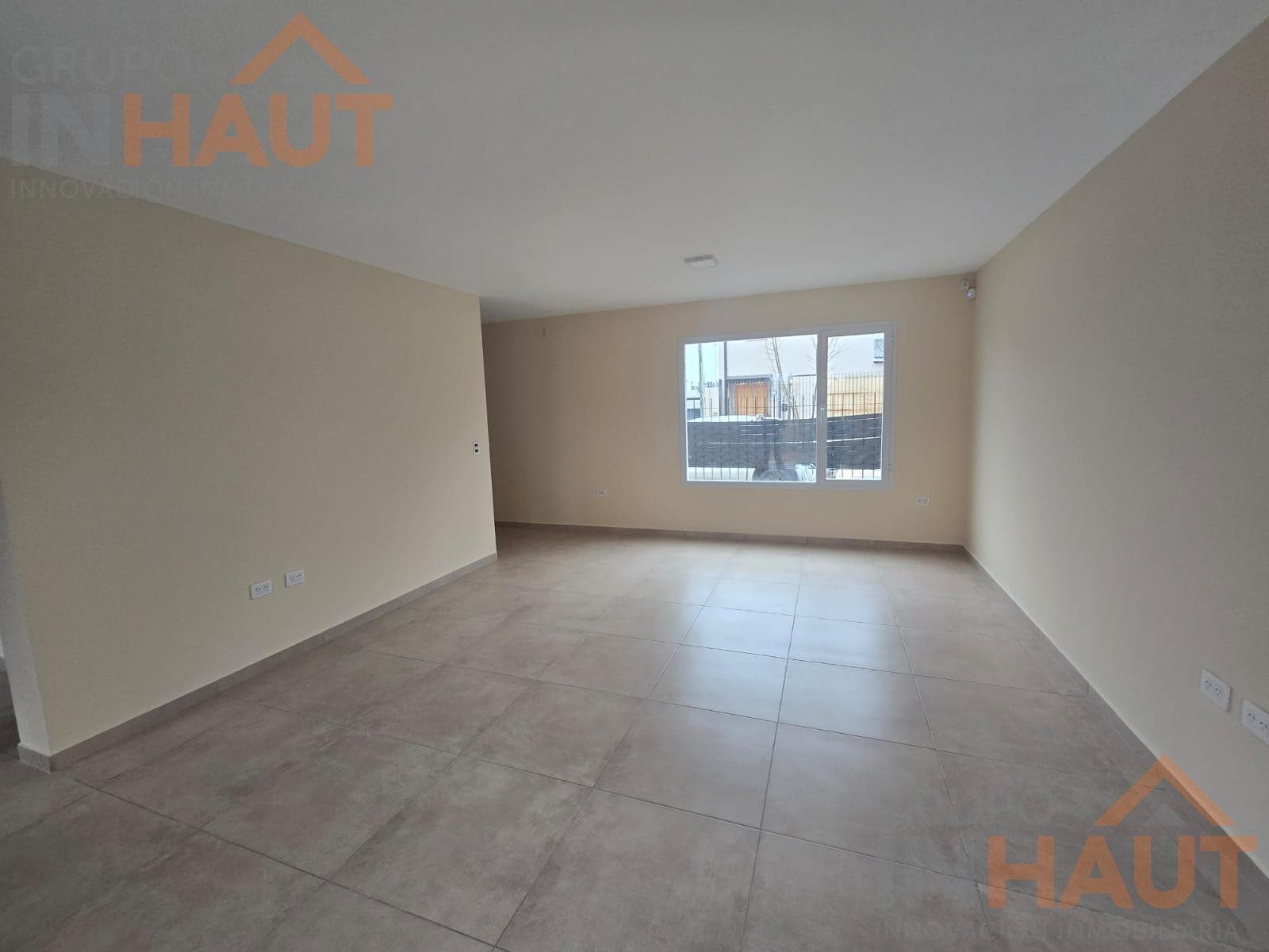 PH for sale in Ayres del Valle