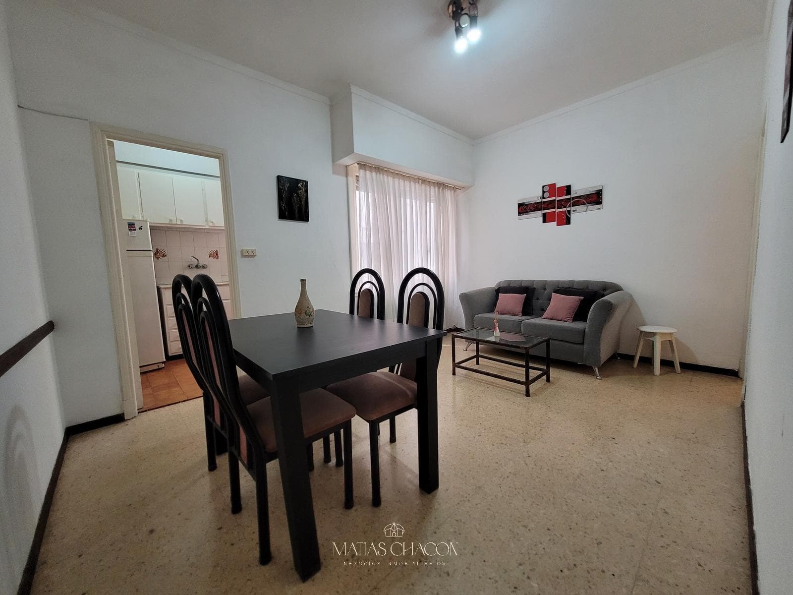 OPPORTUNITY!! 2-room apartment just a few meters from Plaza Colón and the ocean!