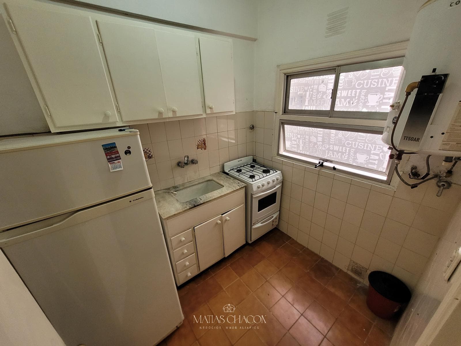 OPPORTUNITY!! 2-room apartment just a few meters from Plaza Colón and the ocean!