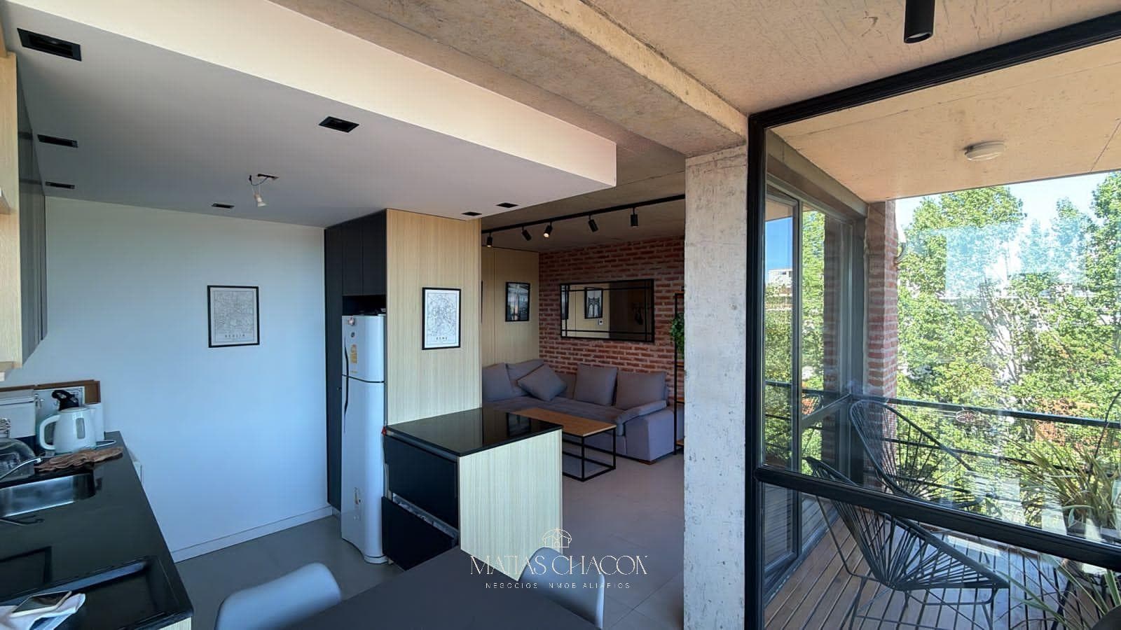 Modern 3-room half-apartment with a garage and private terrace