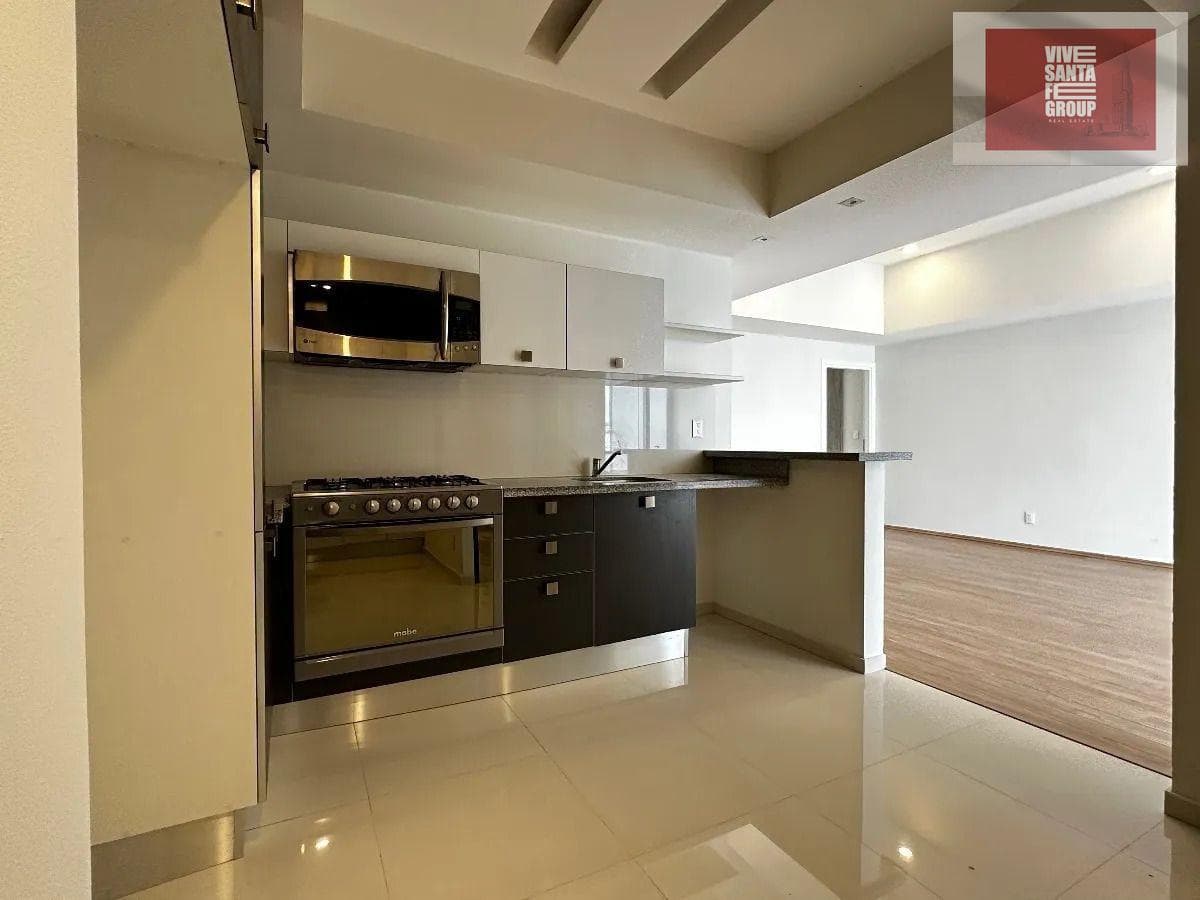 APARTMENT FOR SALE IN CENTRAL PARK INTERLOMAS.