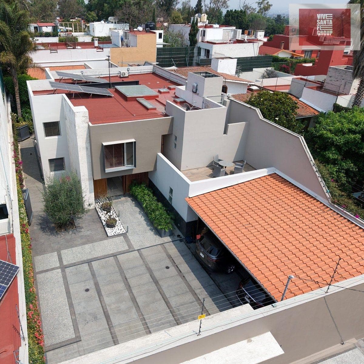 EXCLUSIVE SALE: HOUSE IN SAN JERONIMO LIDICE.