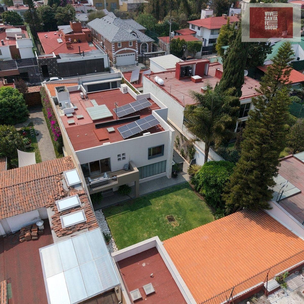 EXCLUSIVE SALE: HOUSE IN SAN JERONIMO LIDICE.