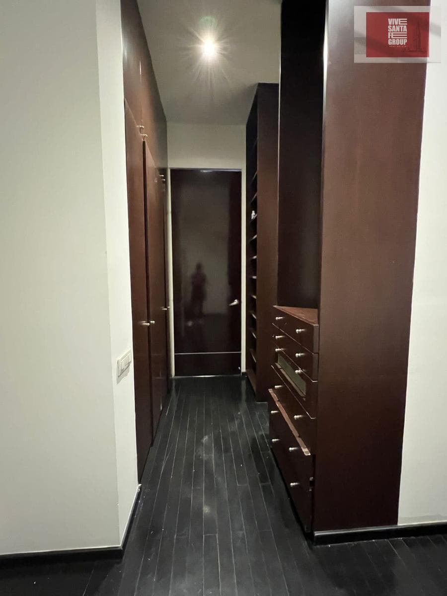 SPACIOUS FURNISHED APARTMENT FOR RENT ON SANTA FE AVENUE.