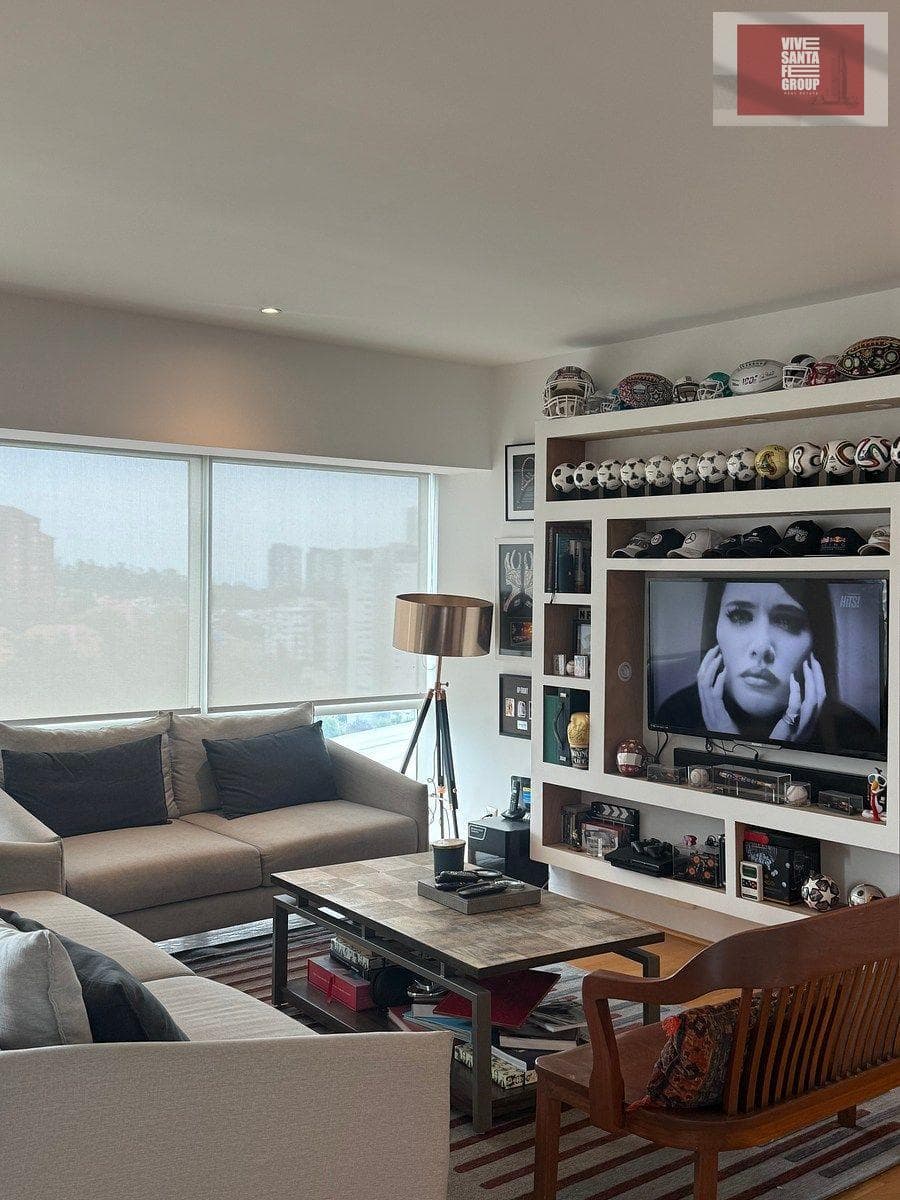 FOR SALE OR RENT: BEAUTIFUL APARTMENT ON SANTA FE AVENUE.