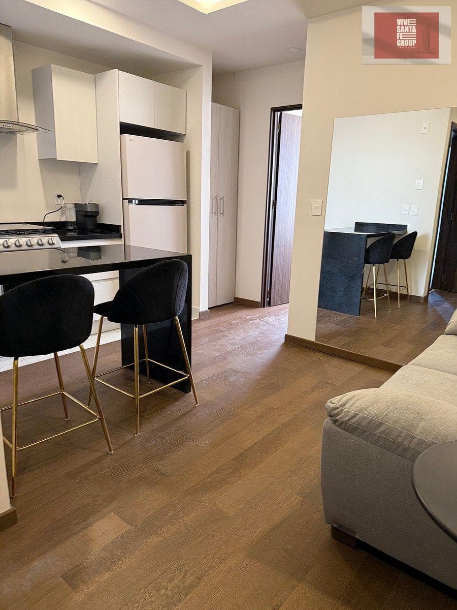 BEAUTIFUL FURNISHED APARTMENT FOR RENT! Comfortable and in a great location.