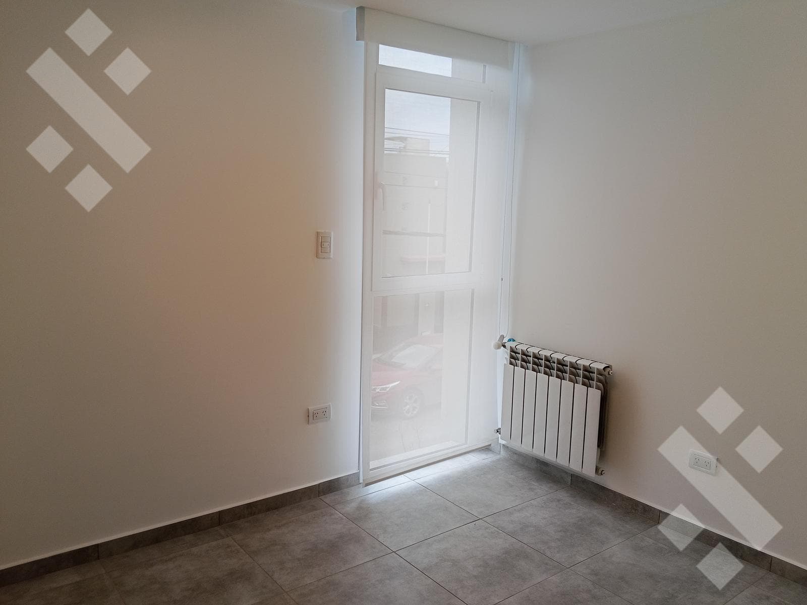 BRAND-NEW DUPLEX FOR RENT, TWO BEDROOMS / MERCANTILES NEIGHBORHOOD