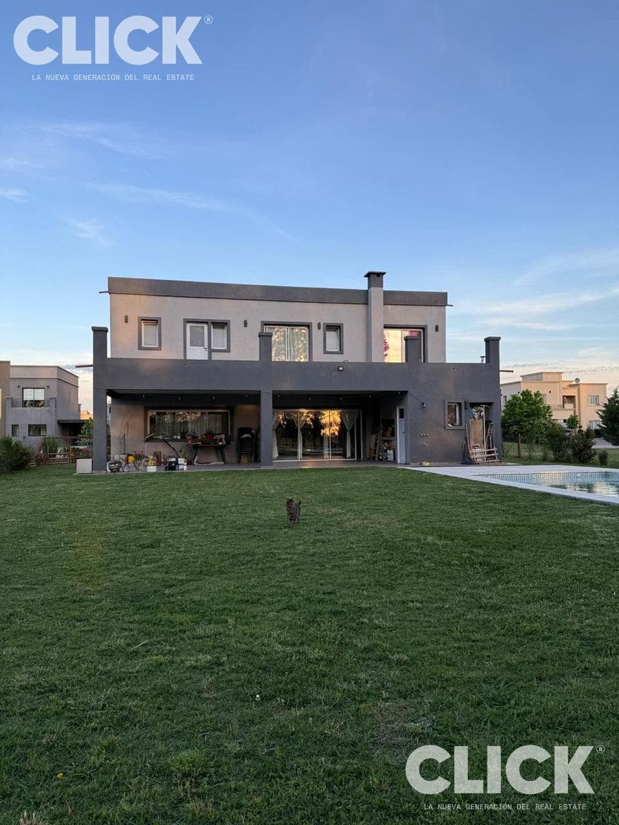 4-room house for rent in the Lagos de San Eliseo Gated Community
