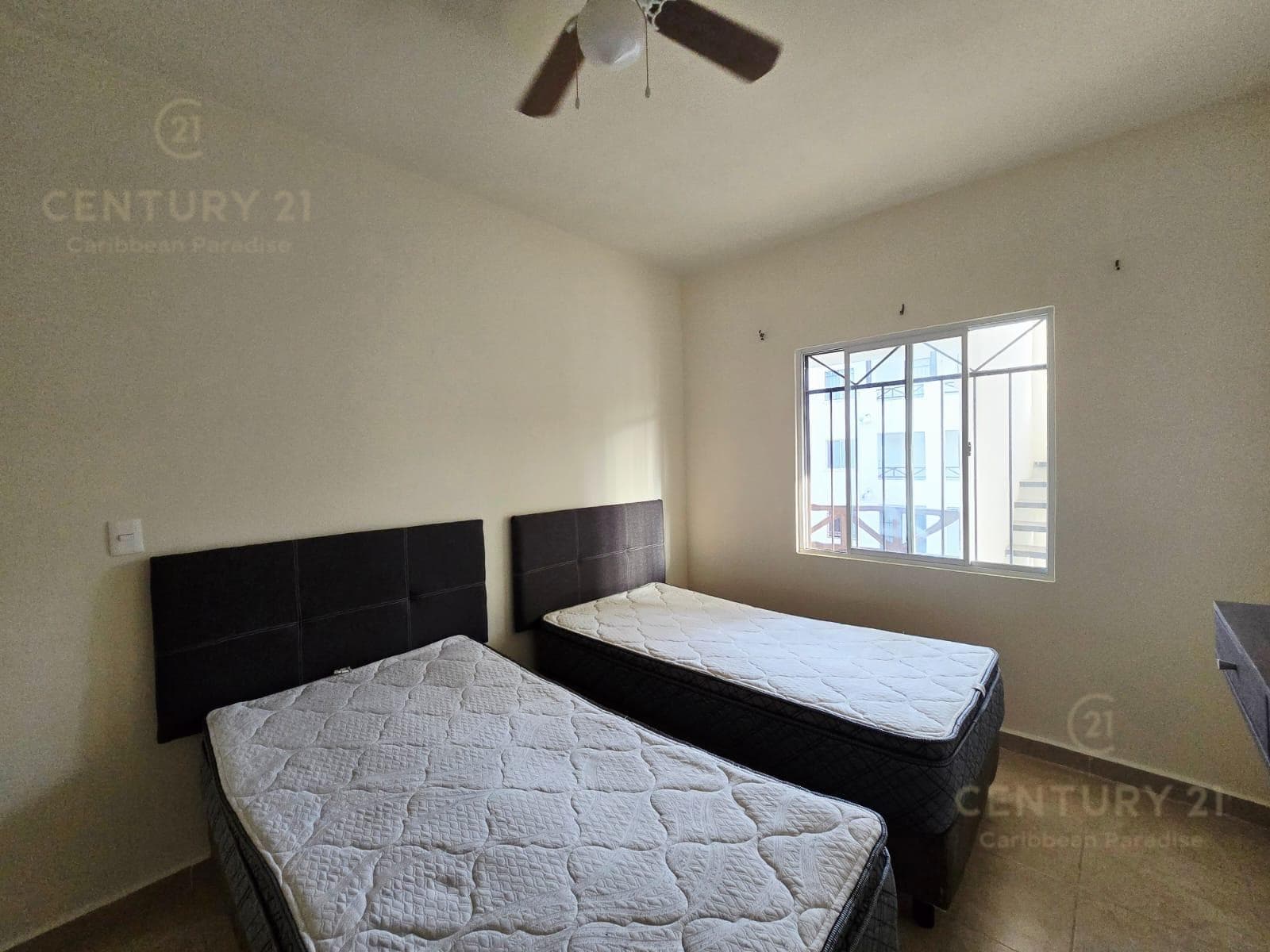 Rent a furnished 2-bedroom apartment in Real Ibiza Plus | Playa del Carmen P4629