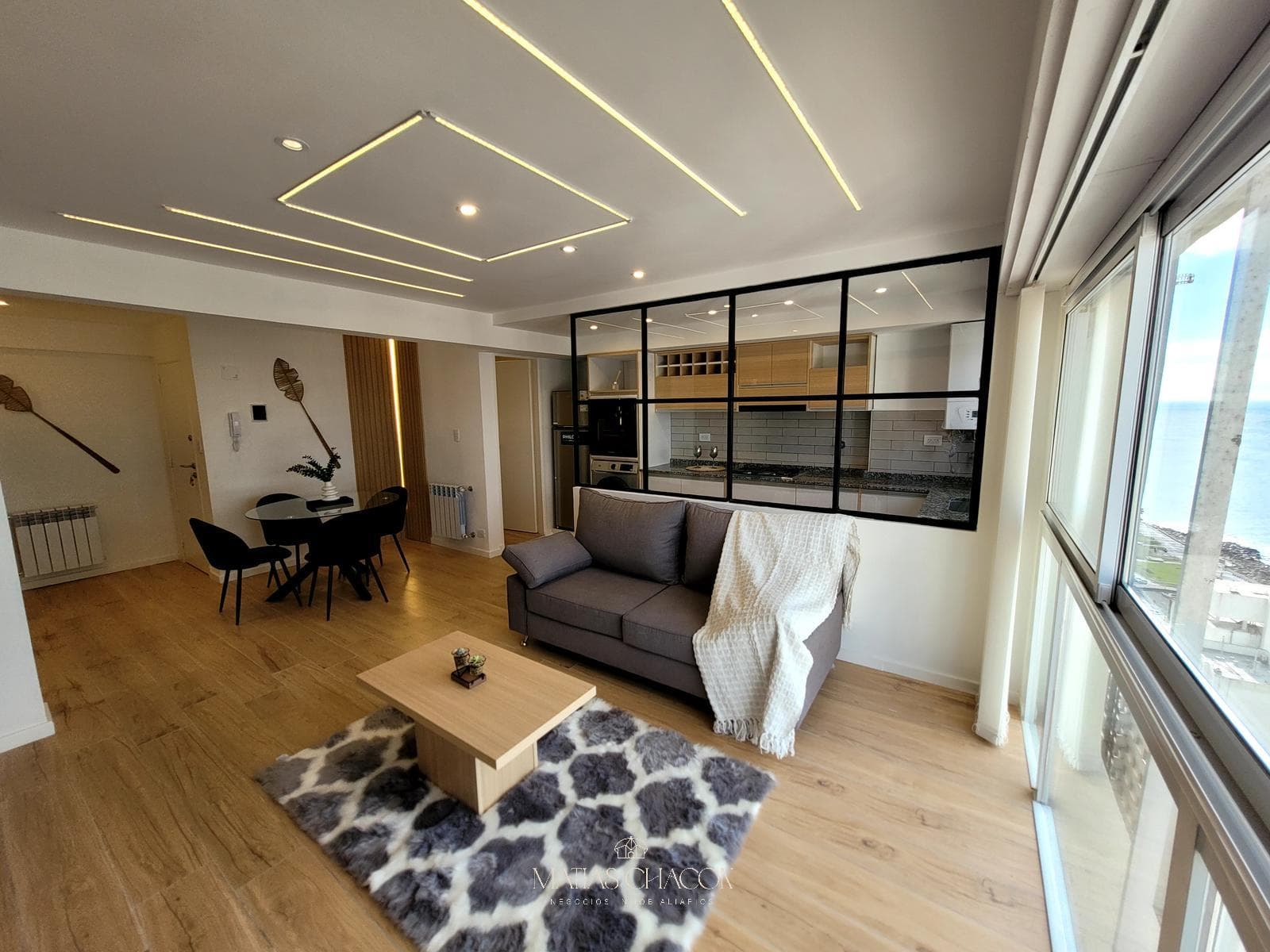 3-room apartment with an ocean view, completely renovated to look brand new in Punta Iglesia