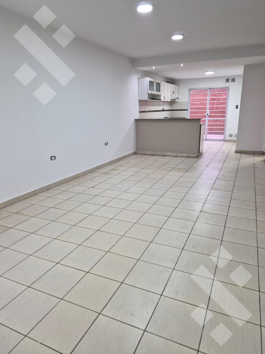 For Rent | 3-Bedroom Duplex | Plottier