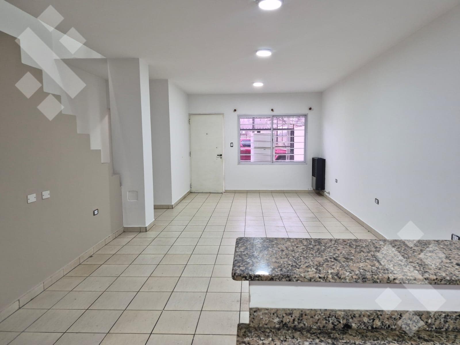 For Rent | 3-Bedroom Duplex | Plottier