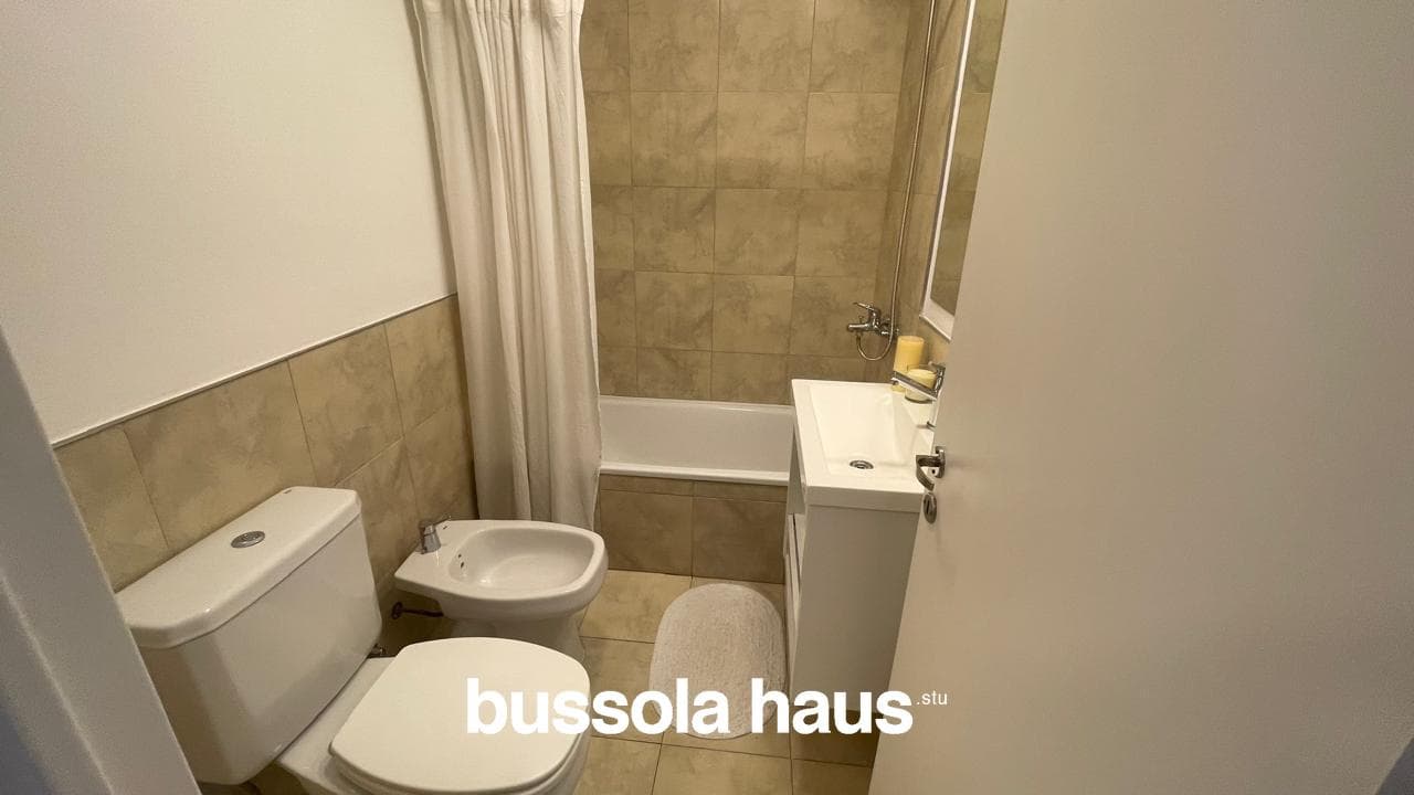 Two-room ground-floor apartment with a garden in Sendero
