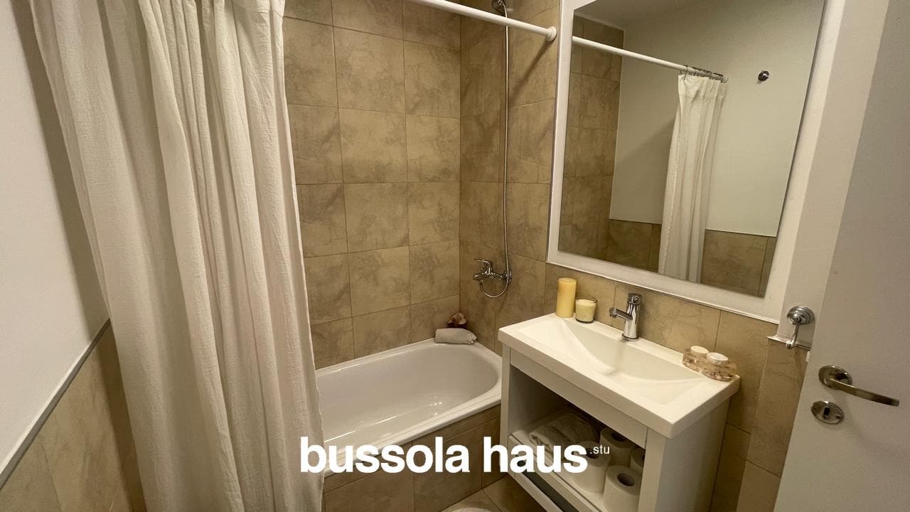 Two-room ground-floor apartment with a garden in Sendero