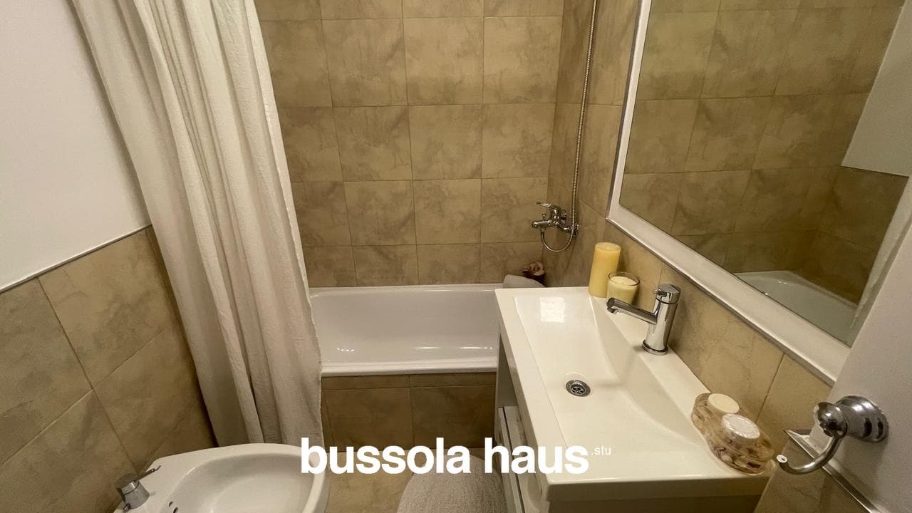 Two-room ground-floor apartment with a garden in Sendero
