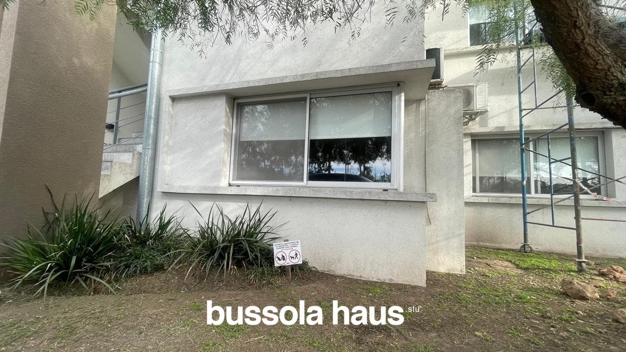 Two-room ground-floor apartment with a garden in Sendero
