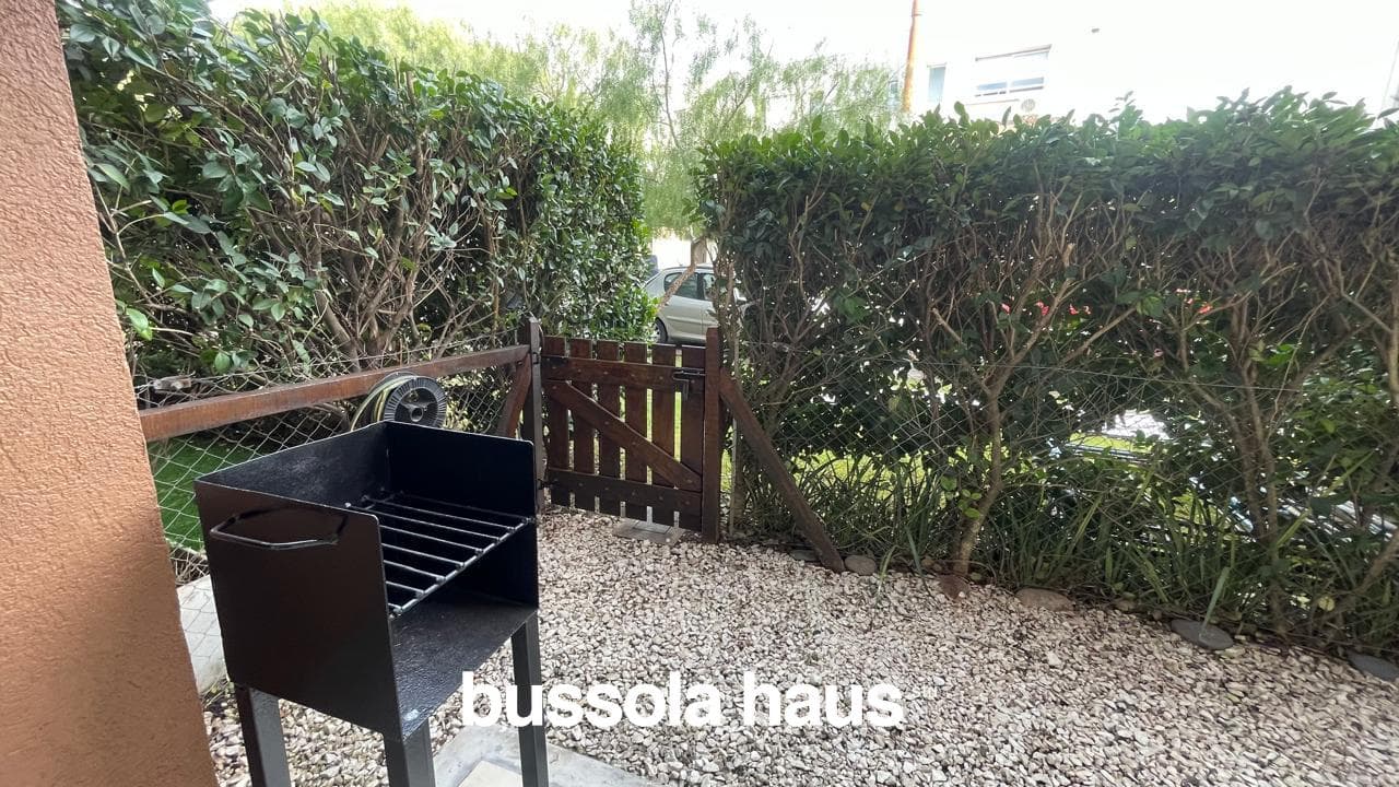 Two-room ground-floor apartment with a garden in Sendero
