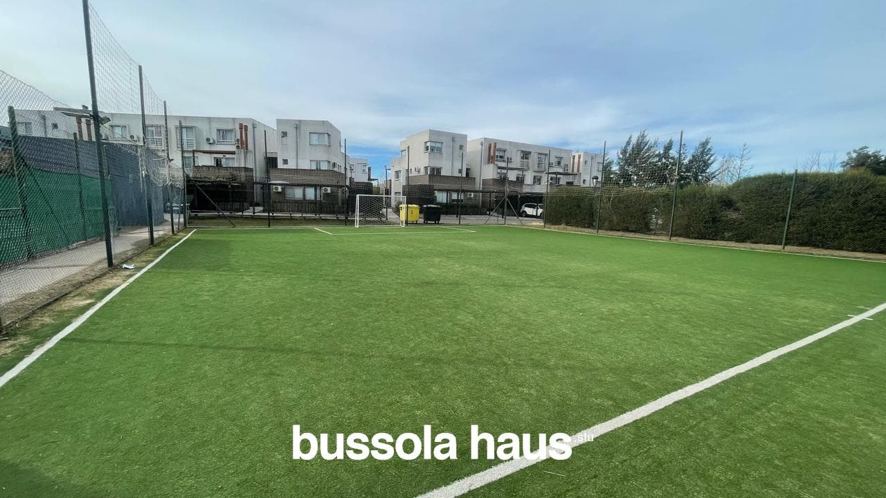 Two-room ground-floor apartment with a garden in Sendero