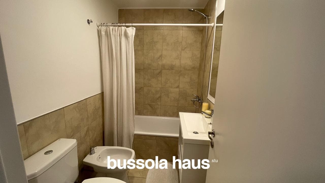 Two-room ground-floor apartment with a garden in Sendero
