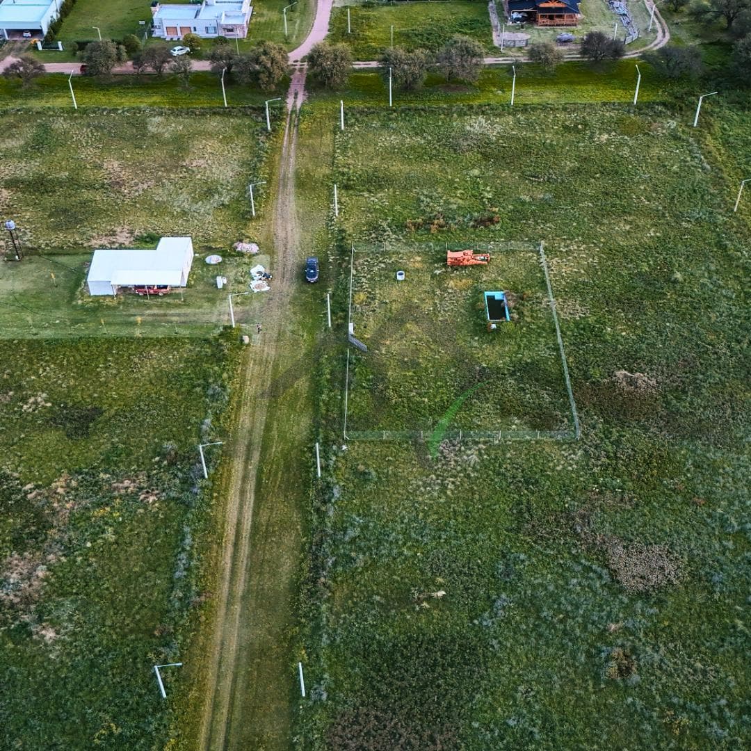 Lot in Trenel with a pool - Exclusive neighborhood