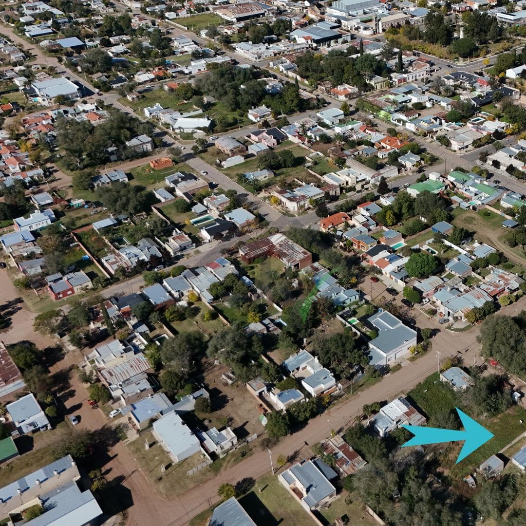 Large Lot for Sale - Victorica