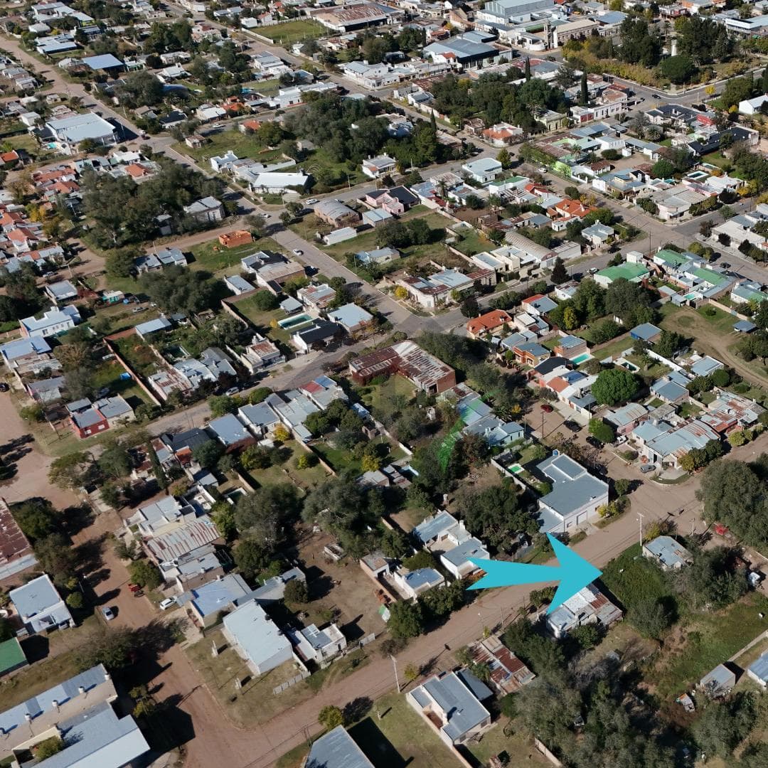 Large Lot for Sale - Victorica