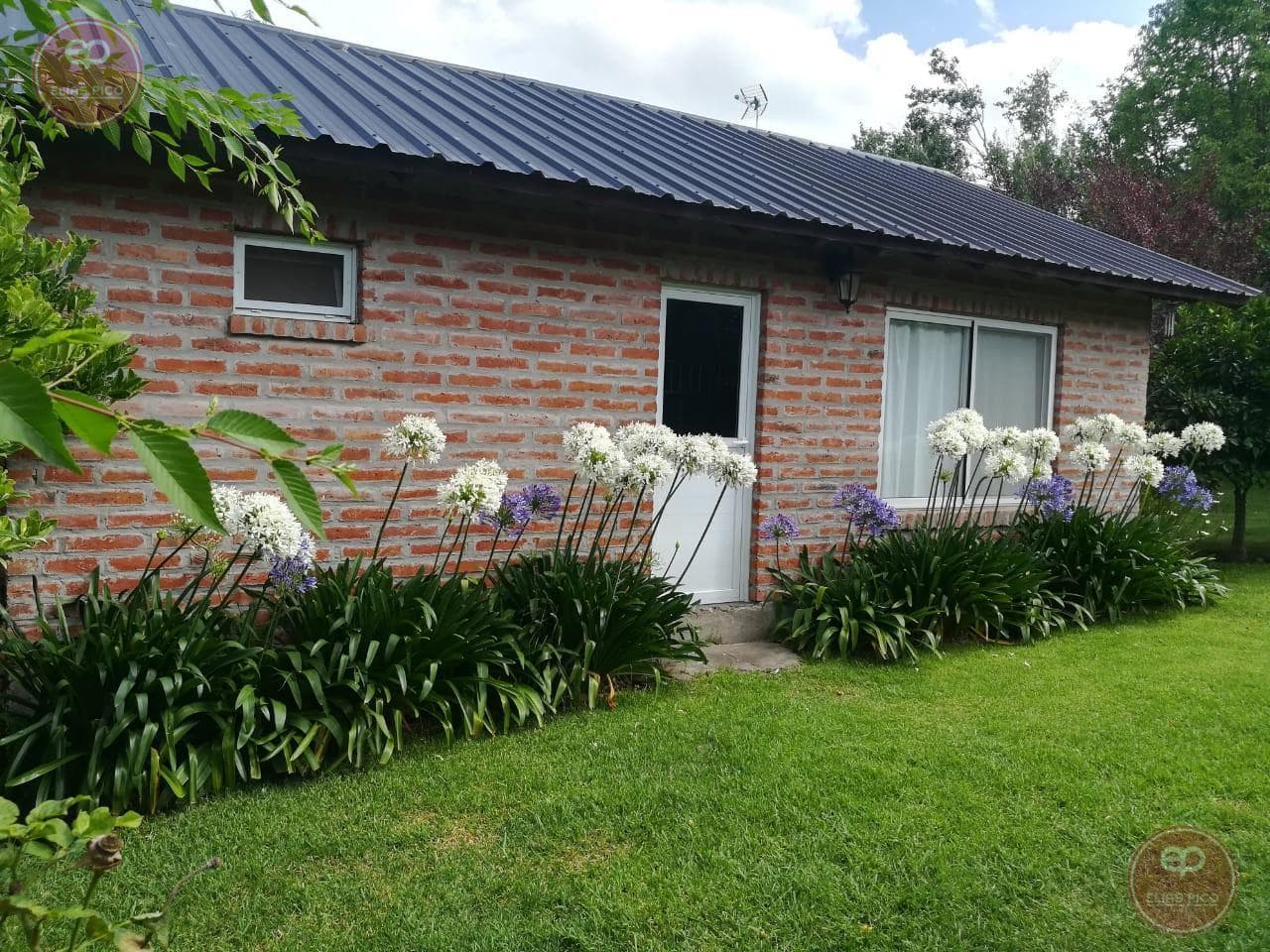 House in Sierra De Los Padres