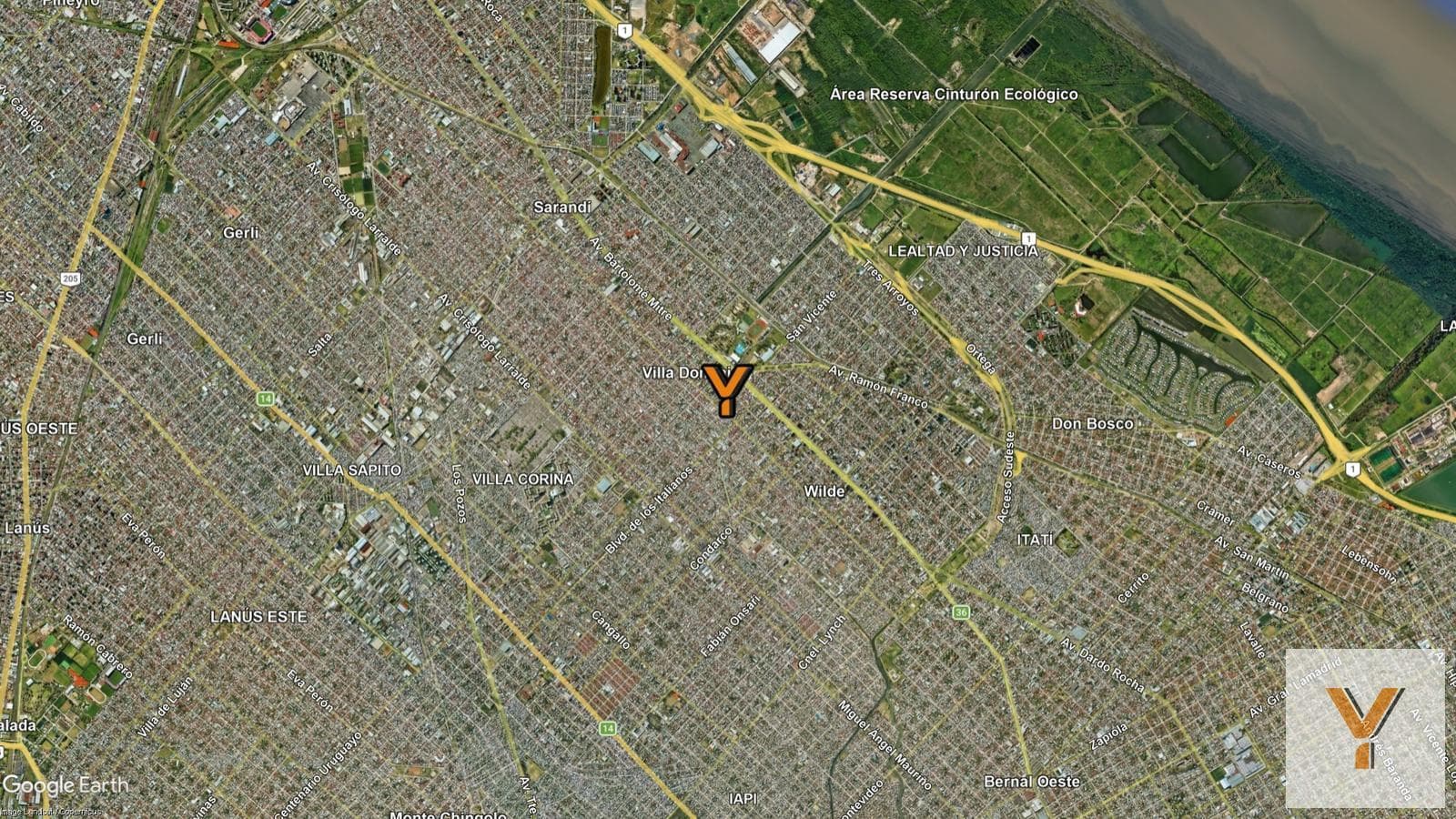House for Sale - 5 Bedrooms, 3 Bathrooms - 170 m² - Avellaneda