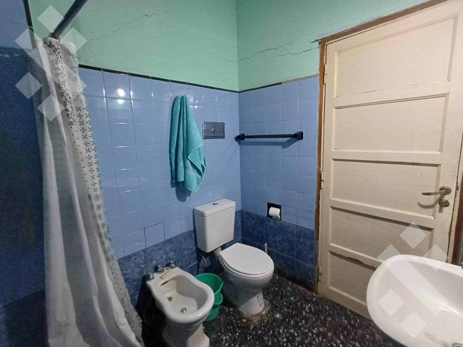 3-BEDROOM HOUSE FOR SALE IN ALLEN—FOR RESIDENCE, EXPANSION, OR INVESTMENT
