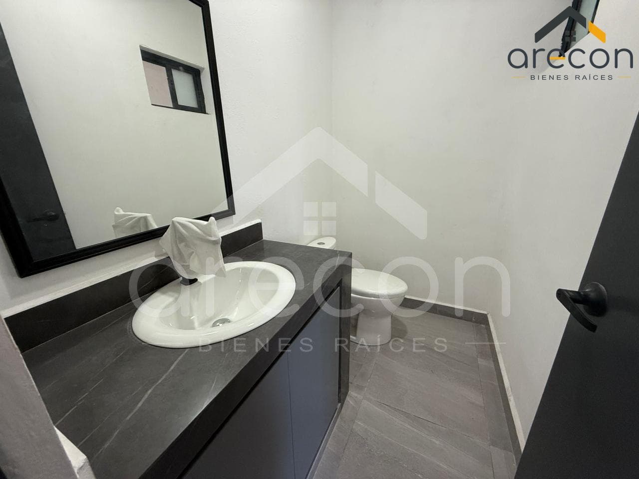 Apartment for sale in downtown Tampico