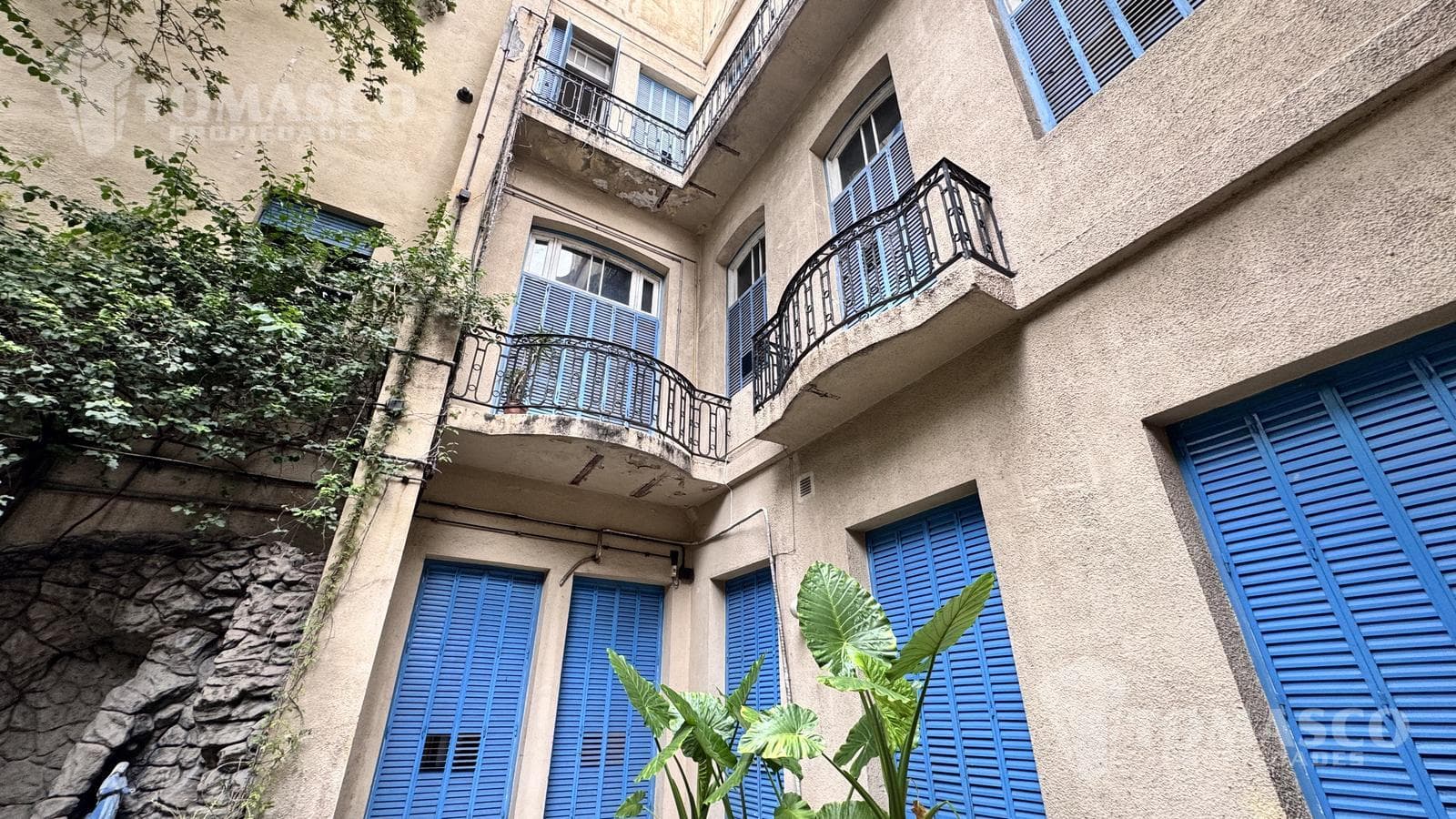 For Sale - Land - Double-frontage - Corredor Medio - Congreso