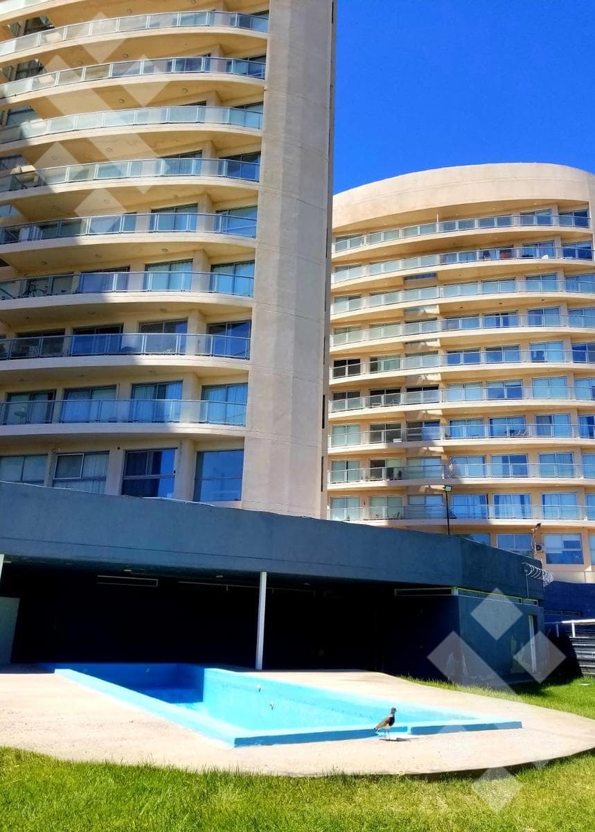 FOR SALE: Brand-new 2-bedroom duplex in the Atlas del Parque complex