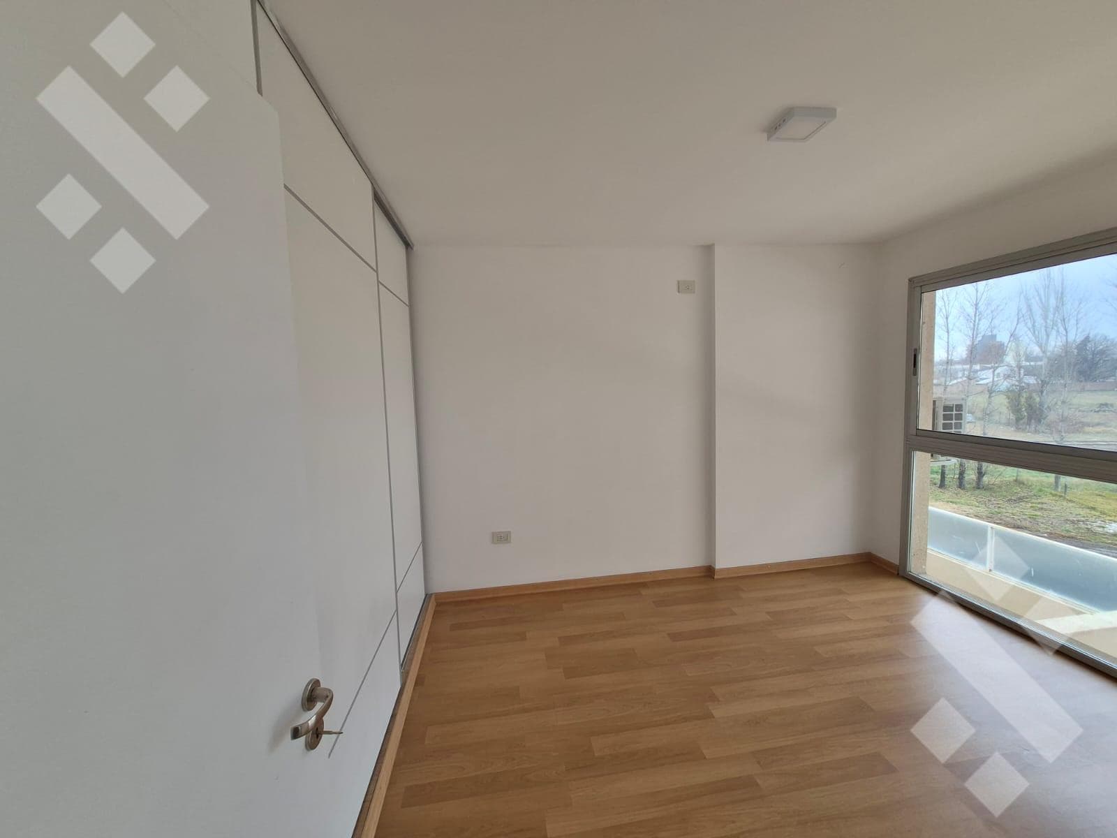FOR SALE: Brand-new 2-bedroom duplex in the Atlas del Parque complex