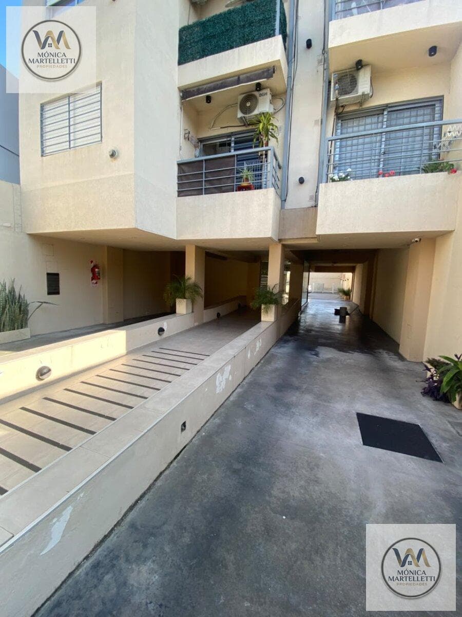 STUDIO APARTMENT WITH AN EXCELLENT OFFER—CONTACT US