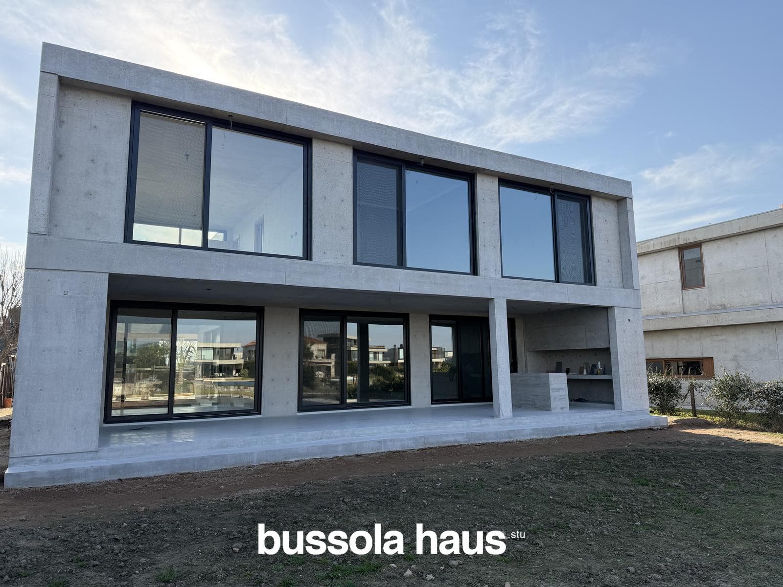 House for Sale Near the Lagoon in Virazon Nordelta