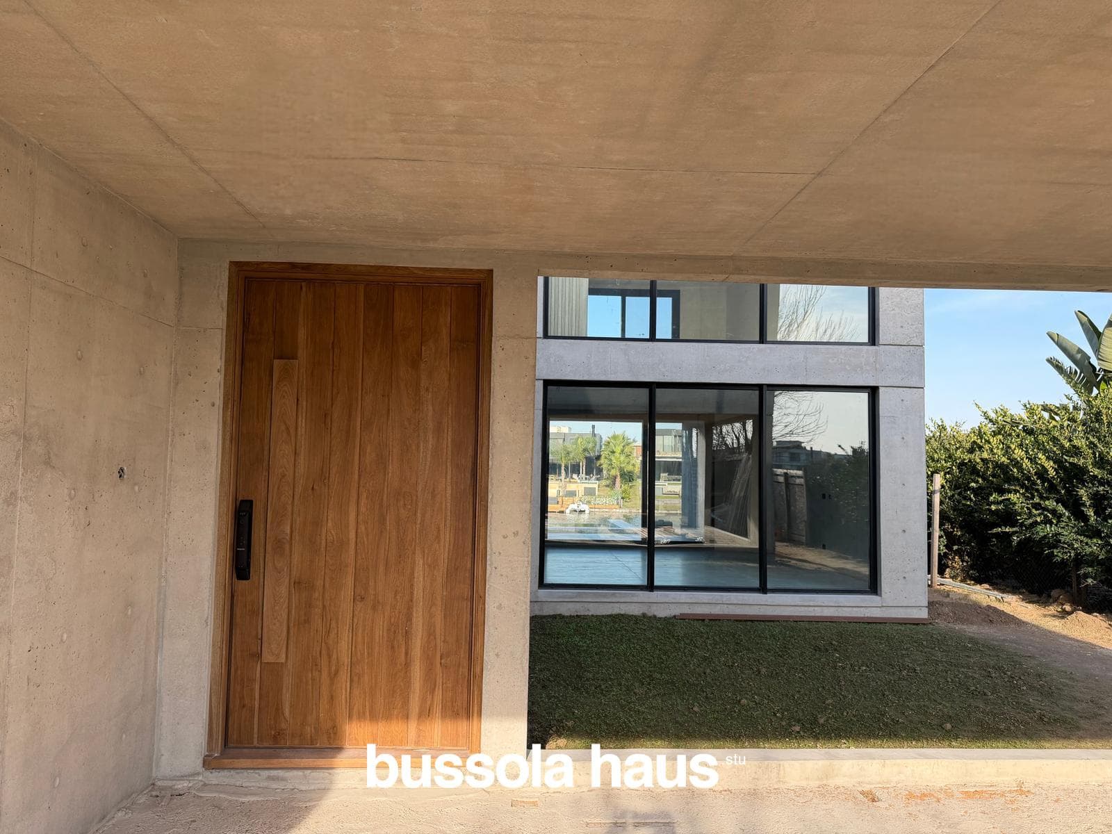 House for Sale Near the Lagoon in Virazon Nordelta