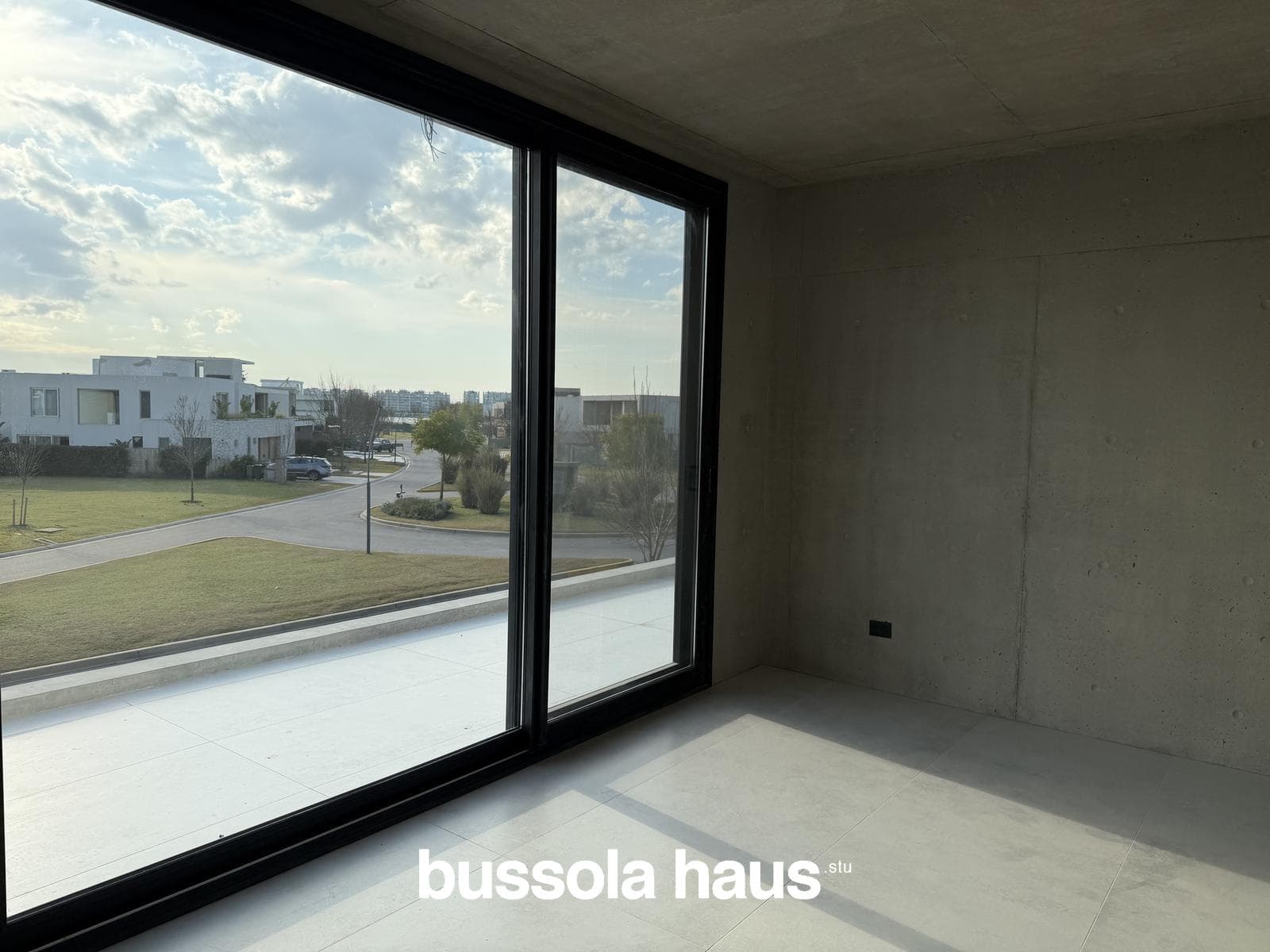 House for Sale Near the Lagoon in Virazon Nordelta