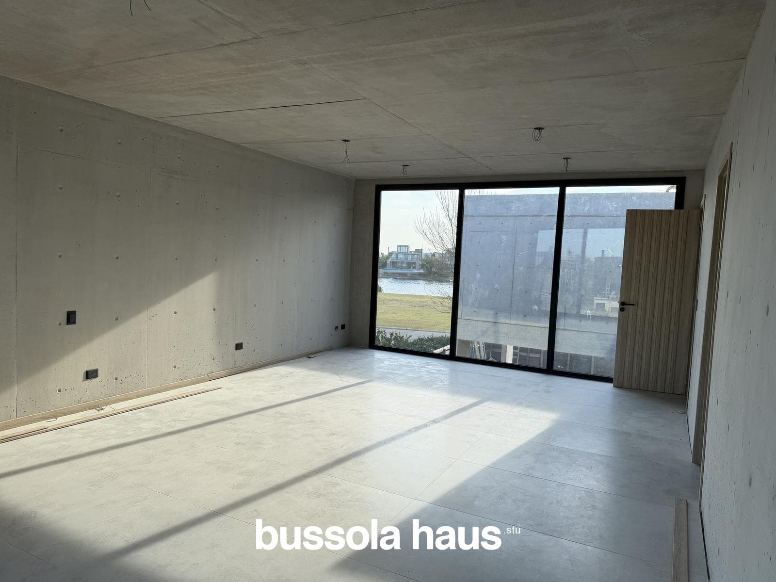 House for Sale Near the Lagoon in Virazon Nordelta
