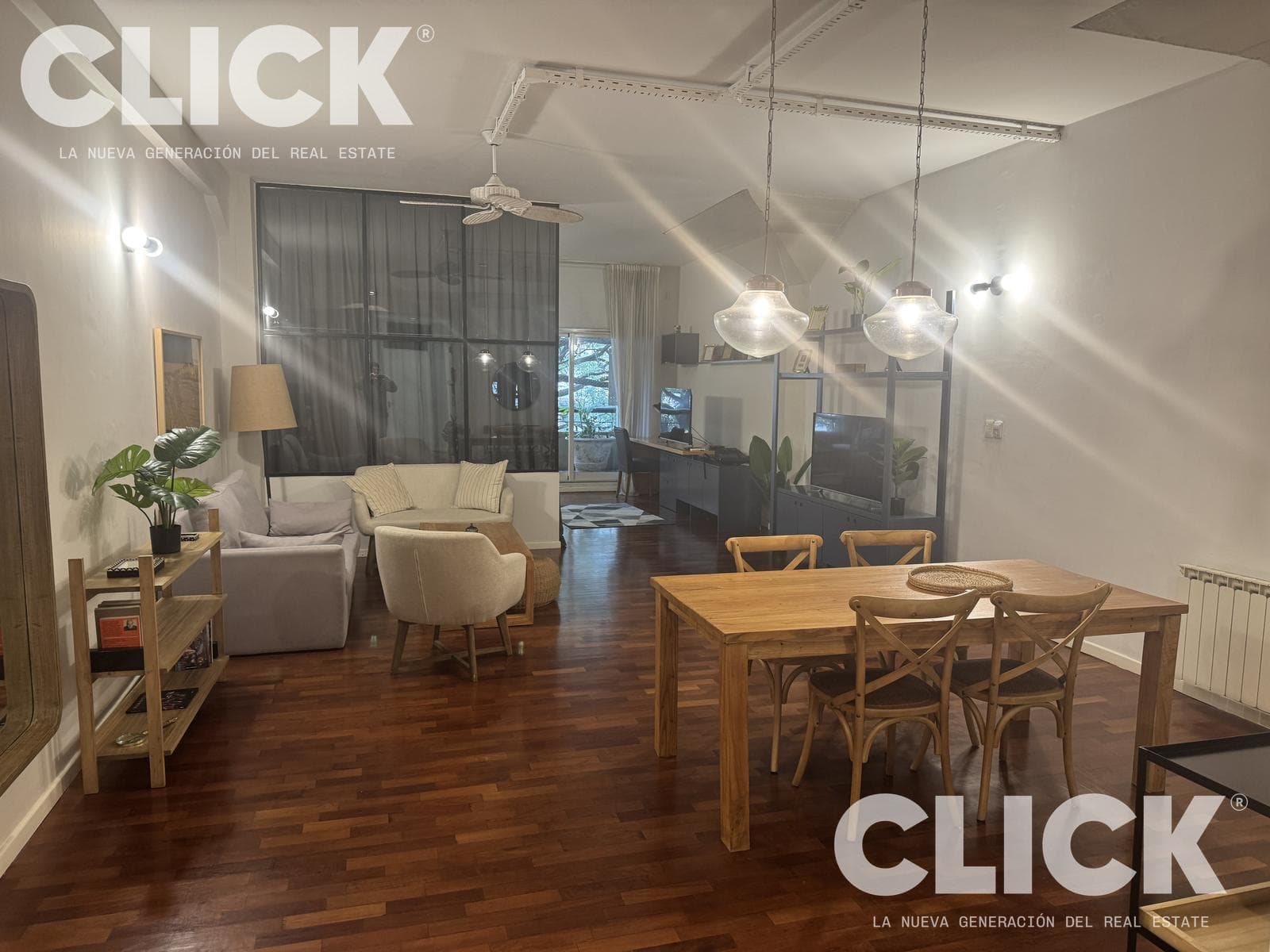 Furnished apartment for rent, equipped with amenities.