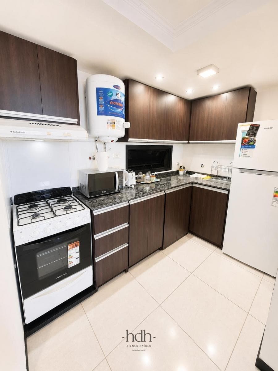 1-bedroom, 1-bathroom apartment for sale, furnished and with amenities