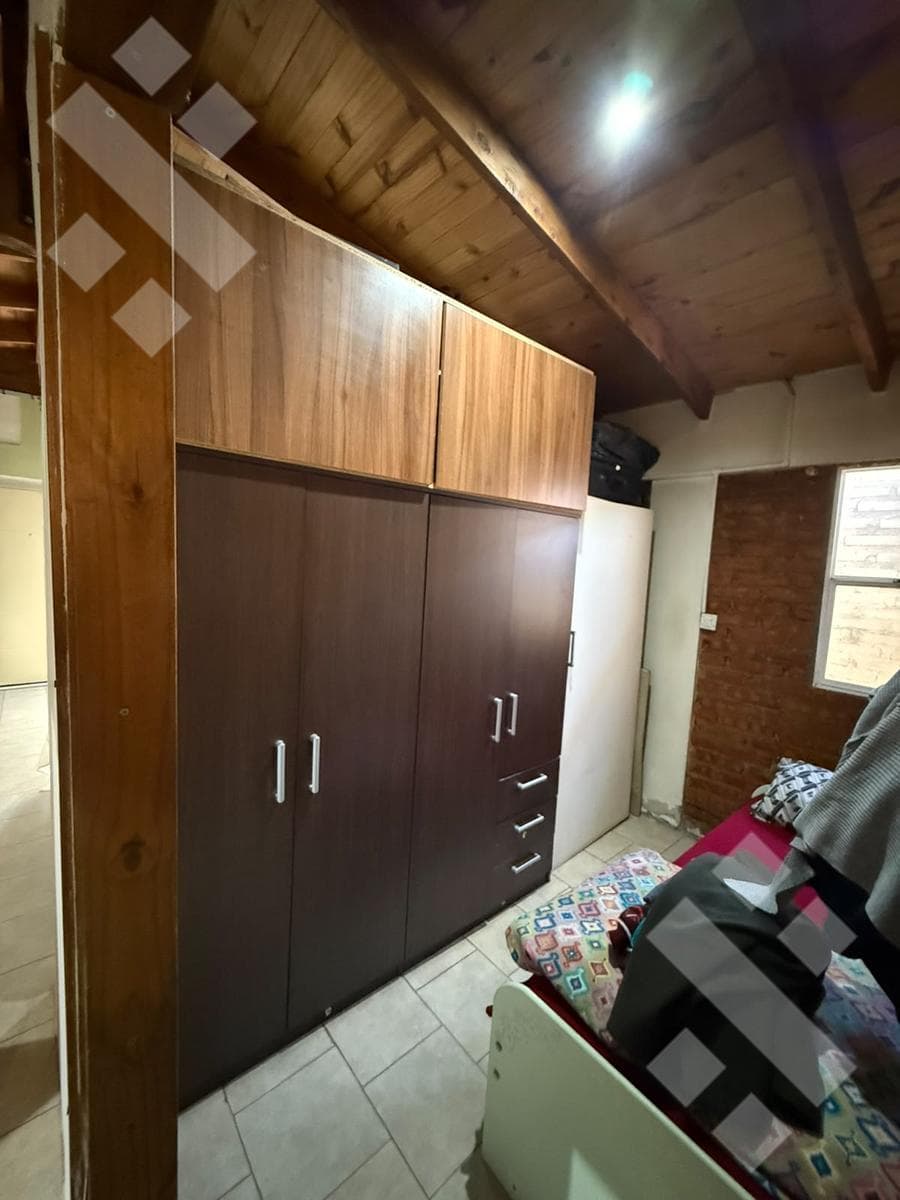 3-BEDROOM HOUSE FOR SALE - NUEVA FERRI NEIGHBORHOOD - CIPOLLETTI