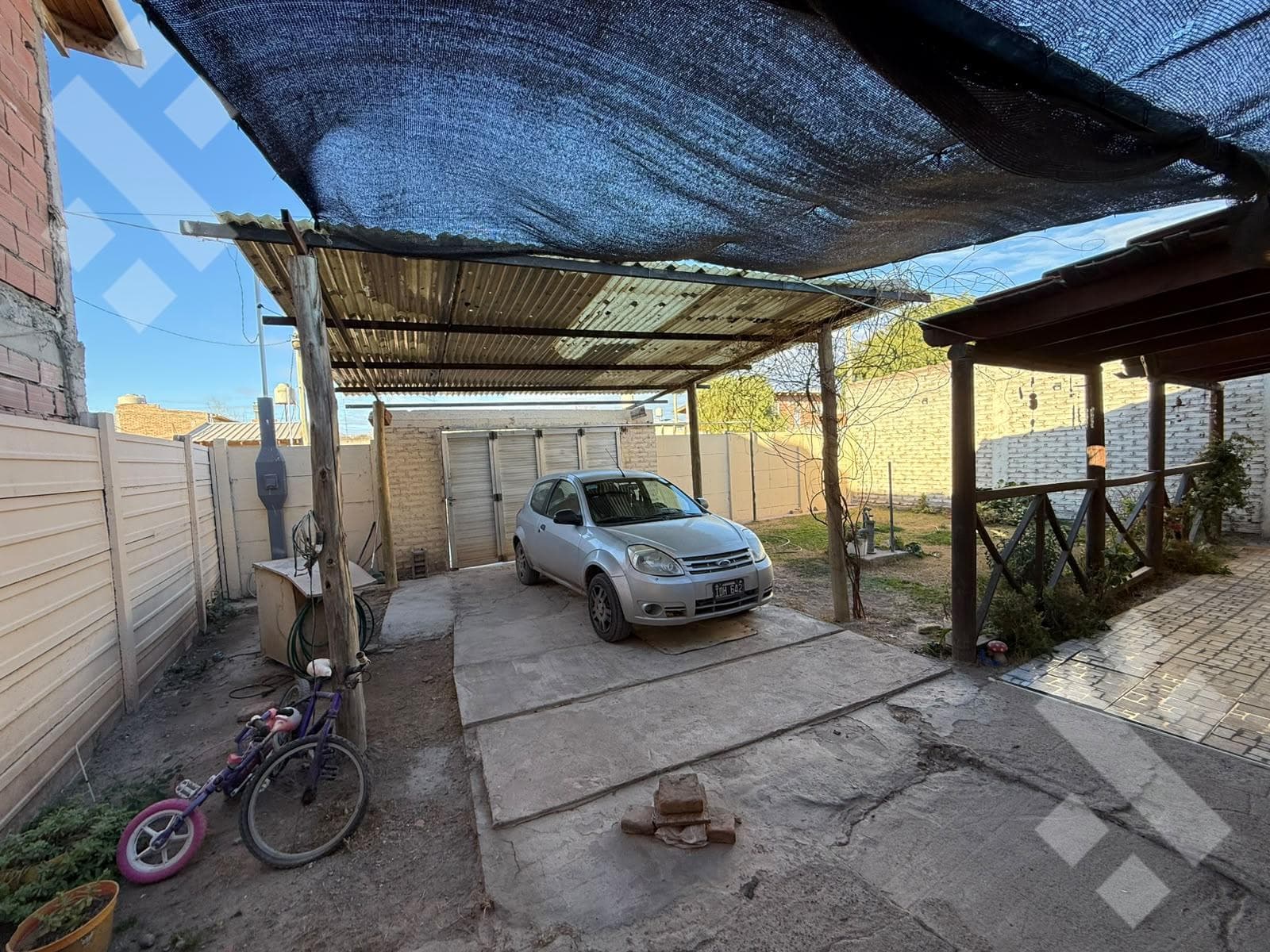3-BEDROOM HOUSE FOR SALE - NUEVA FERRI NEIGHBORHOOD - CIPOLLETTI