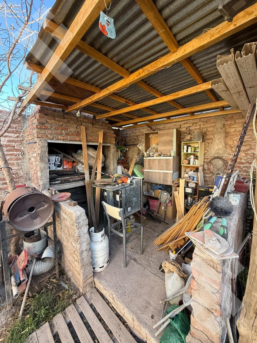 3-BEDROOM HOUSE FOR SALE - NUEVA FERRI NEIGHBORHOOD - CIPOLLETTI