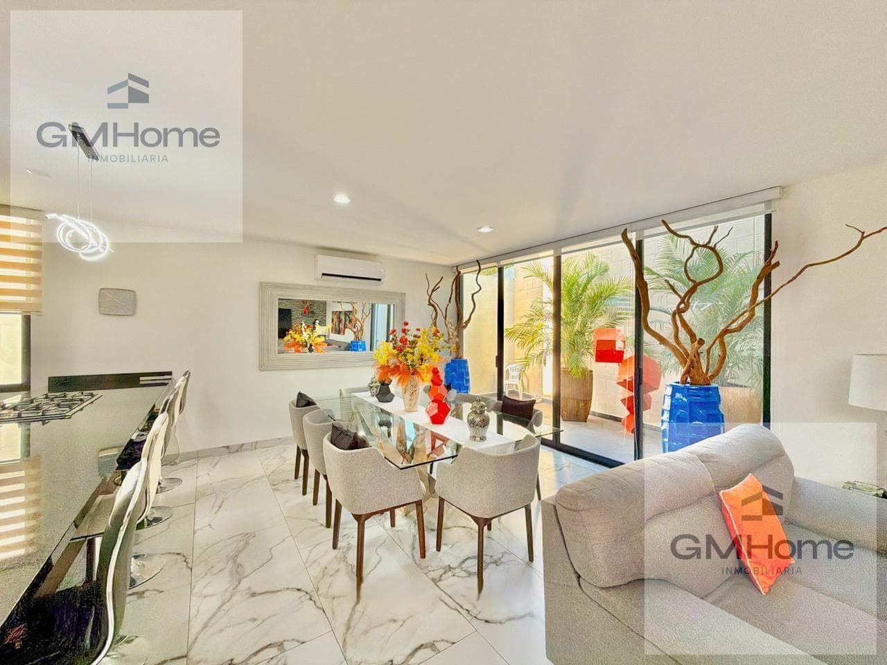 House for sale in the Soles residential complex