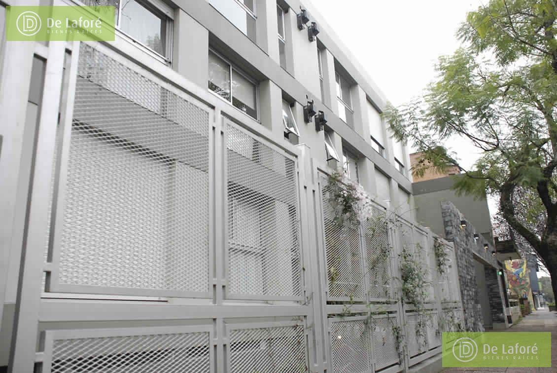FOR RENT - 3-room apartment in Martínez, just a few meters from Santa Fe Avenue, with a parking space and storage room