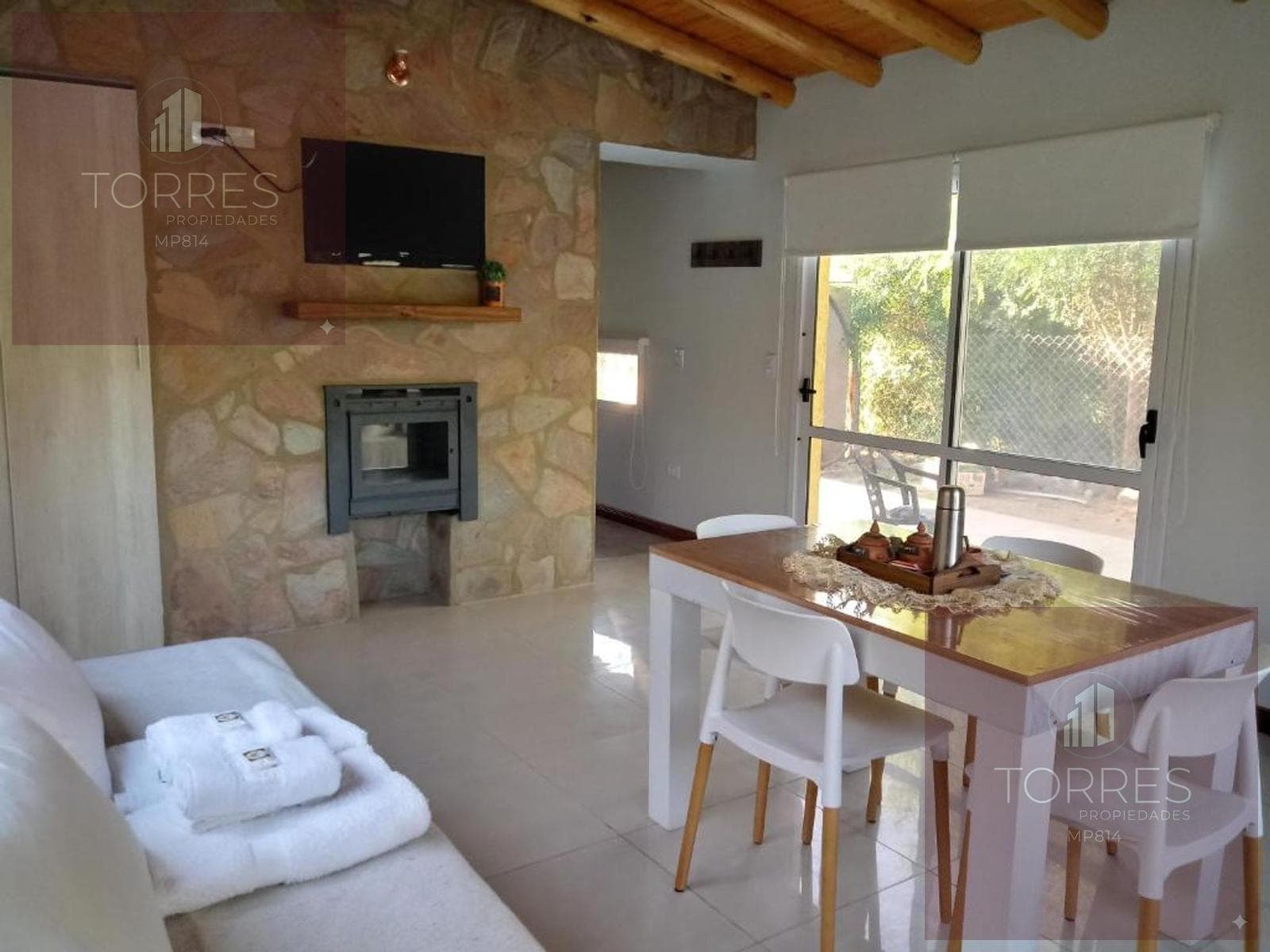 FOR SALE: 2 HOUSES IN ESPEJO, MERLO, SAN LUIS