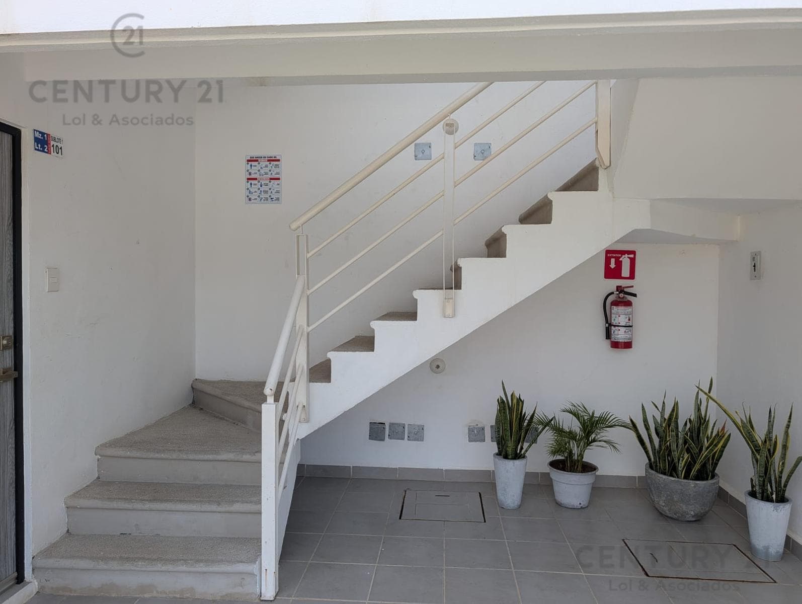 Apartment for Sale in the Puerta al Sol Subdivision, Acapulco