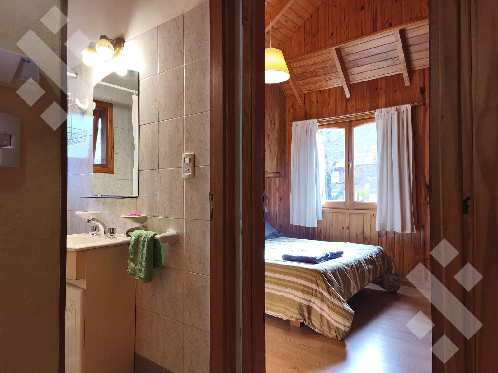 2-BEDROOM CABIN FOR SALE - DOWNTOWN - SAN MARTIN DE LOS ANDES
